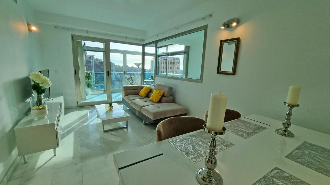 Skyline 14 Large And Sunny All-Day Balcony With Stunning Sea Views 貝尼多姆 外观 照片